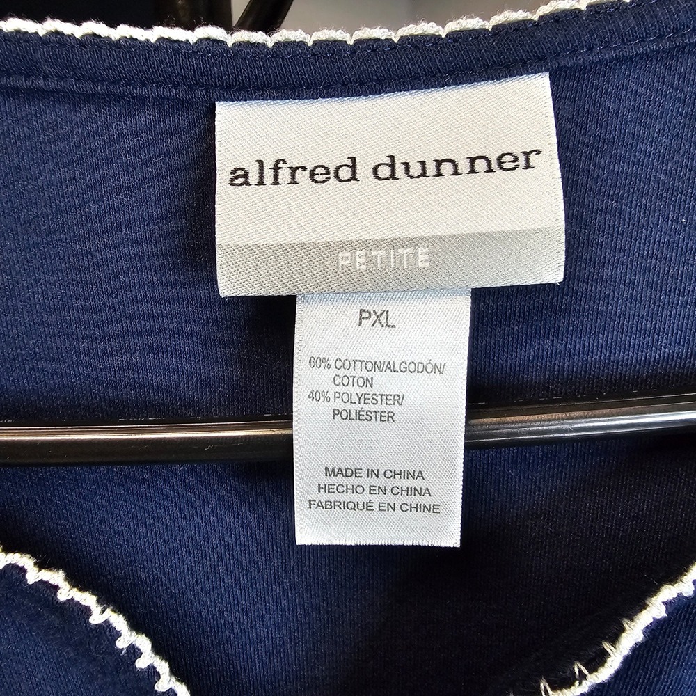 Alfred Dunner Petite XL Blue Tropical Palm Tree Embroidered Beaded Knit Top PXL - Picture 4 of 6